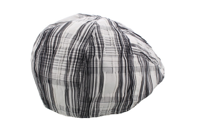 Black and White Fine Movement