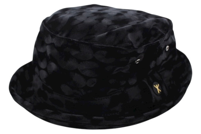 ベロアス (Velours)