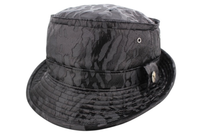 勢いは晴天を貫くPP (Ikioiwa seitenwo Turanuku)