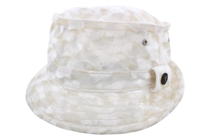 ベロアス (Velours)