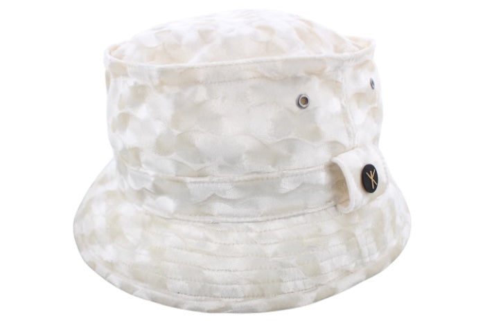 ベロアス (Velours)