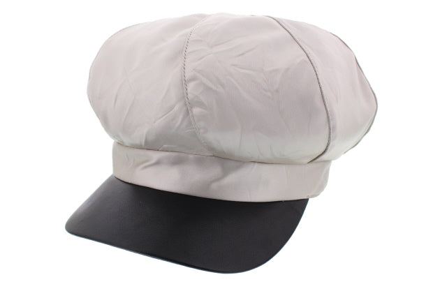 巨型不明飛行物